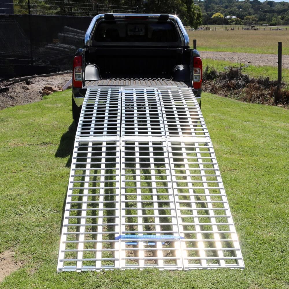 Heeve Motorcycle Ramps Heeve 3m Aluminium Curved Folding Heavy-Duty 3-Pc Loading Ramp