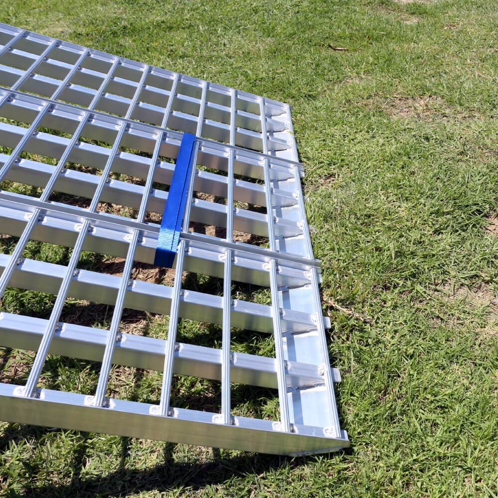 Heeve Motorcycle Ramps Heeve 3m Aluminium Curved Folding Heavy-Duty 3-Pc Loading Ramp