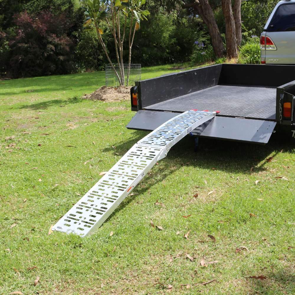 Heeve Motorcycle Heeve 2.3m x 340kg Aluminium Curved Folding Motorcycle Ramp