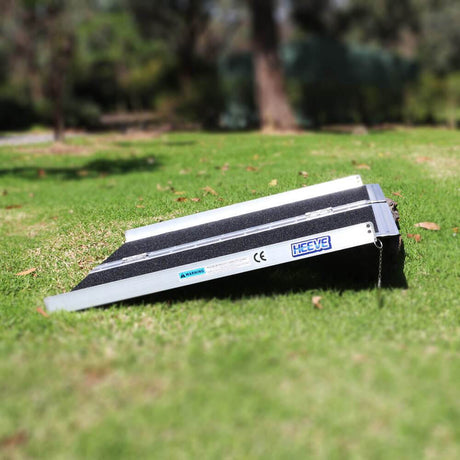 Heeve Mobility Ramps Heeve Aluminium Single-Fold Super-Grip Wheelchair Ramp