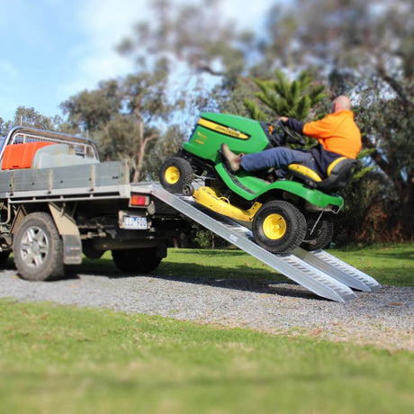 Heeve Construction & Machinery Heeve 2.5-Tonne 2.3m x 380mm Aluminium Loading Ramps