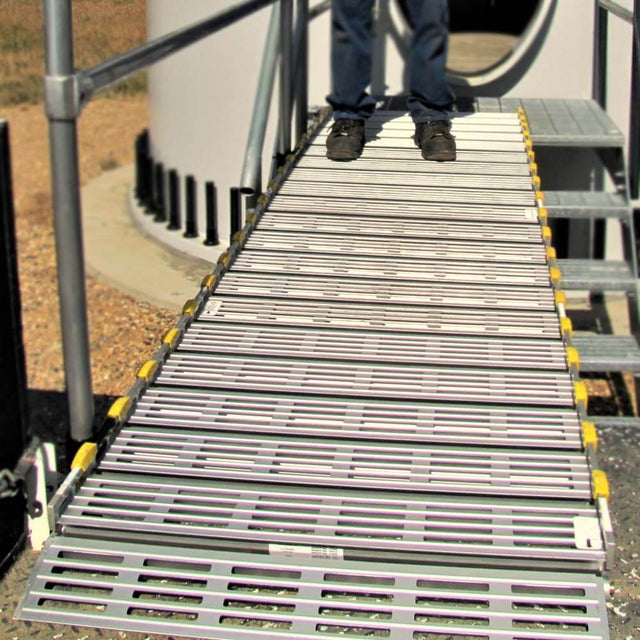 Roll-A-Ramp 760mm Portable Roll-Up Aluminium Ramp, 450kg Capacity ...