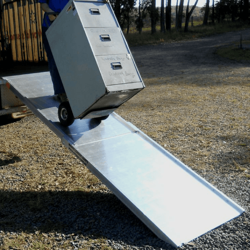 Custom aluminium removalist ramp