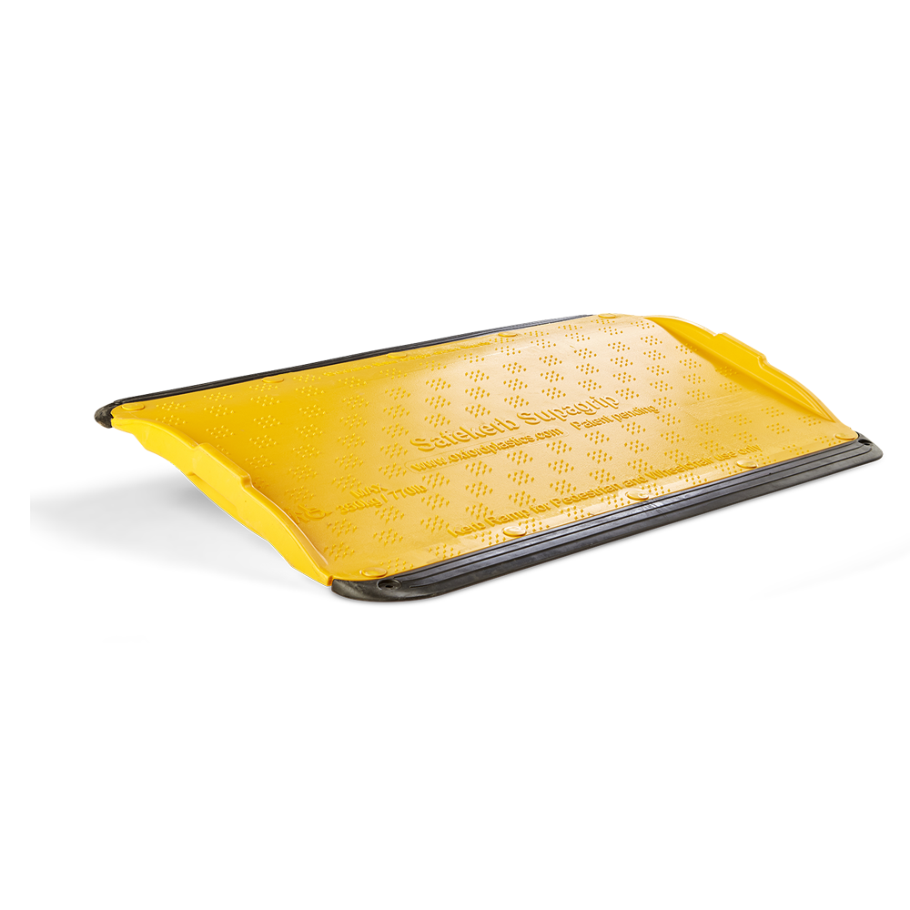Oxford Plastics Traffic Control & Parking Equipment Oxford Plastics SupaGrip SafeKerb Ramp