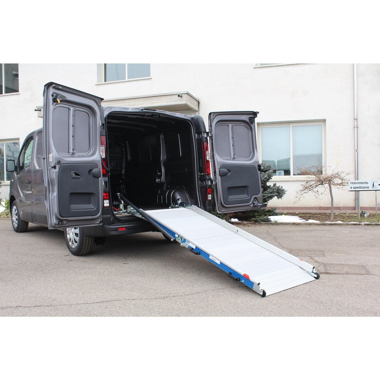 WM System Car & Truck WM System Aluminium AL-Light Van Ramp with Swivel, 400kg Capacity