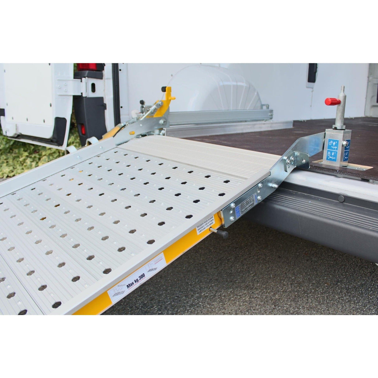 WM System Aluminium Easy Van Ramp, 300kg Capacity - WM System - Ramp Champ