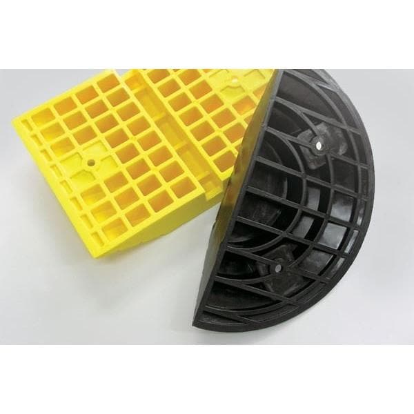Barrier Group Traffic Control & Parking Equipment Barrier Group Slo-Motion Compliance Polyethylene Speed Hump
