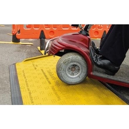 Oxford Plastics Traffic Control & Parking Equipment Oxford Plastics SupaGrip SafeKerb Ramp